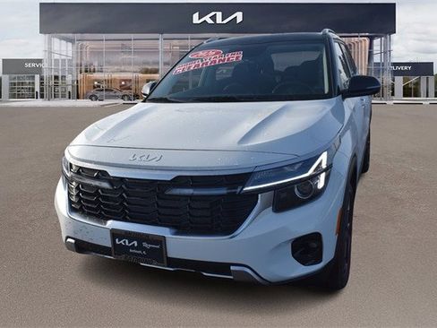 New 2026 Kia Seltos S image 7