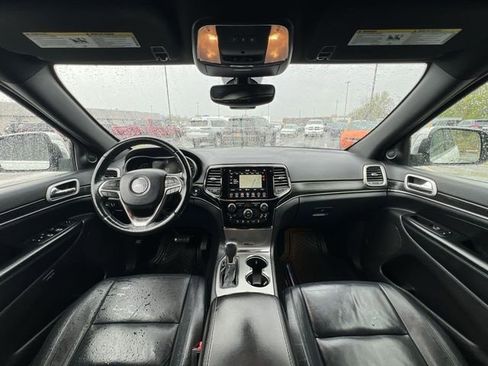 Used 2019 Jeep Grand Cherokee Limited AWD/4WD image 22