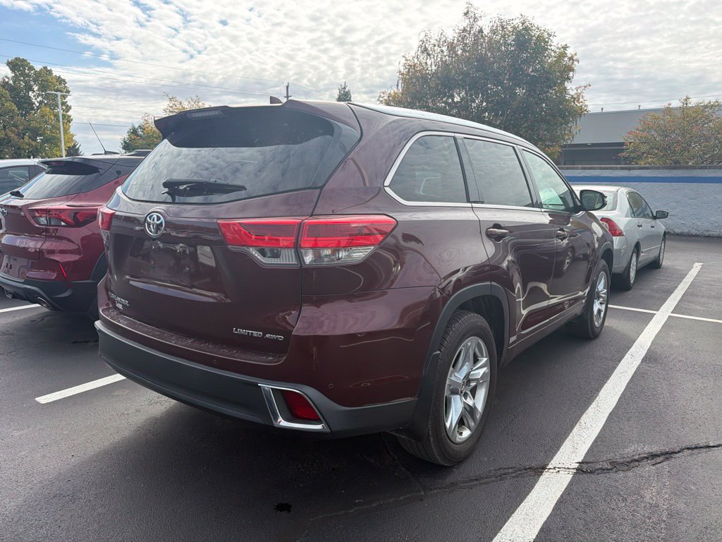 Used 2019 Toyota Highlander Limited AWD/4WD image 3