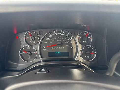 New 2025 Chevrolet Express 2500 Extended w/ Driver Convenience Package RWD image 33