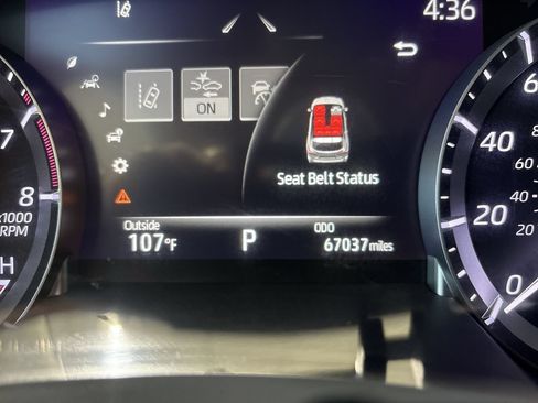 Used 2022 Toyota Highlander XLE AWD/4WD image 15