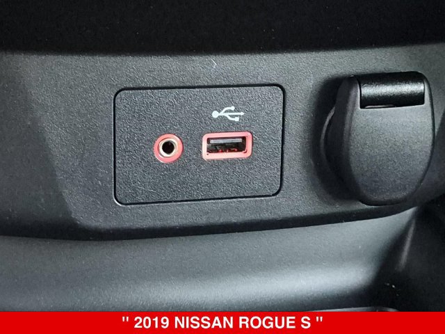 Used 2019 Nissan Rogue S AWD/4WD image 26