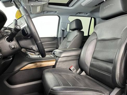Used 2020 GMC Yukon Denali w/ Open Road Package AWD/4WD image 14