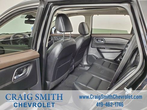 Used 2021 Nissan Rogue SL w/ Premium Package image 42