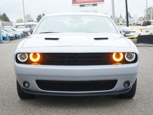 Used 2022 Dodge Challenger SXT w/ Blacktop Package image 8
