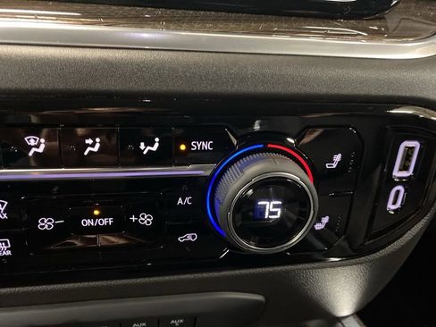 Used 2025 Chevrolet Silverado 3500 LT w/ All Star Edition image 38