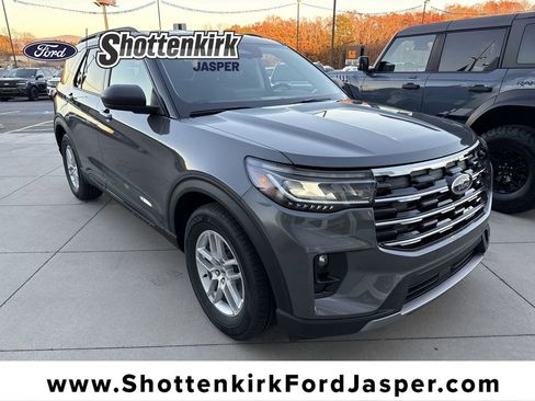 New 2026 Ford Explorer Active w/ Active Comfort Package RWD image 1