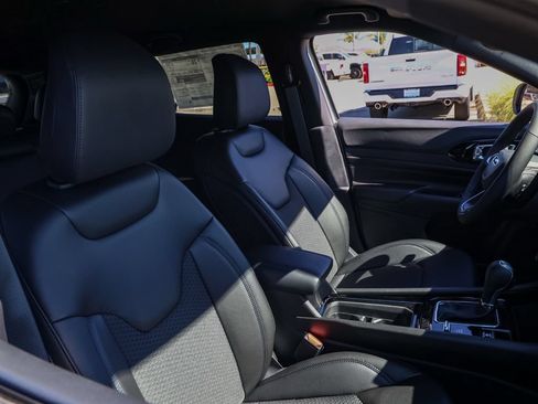 New 2026 Jeep Compass Latitude AWD/4WD image 21