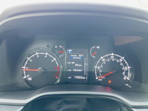 Used 2023 Toyota 4Runner SR5 Premium image 8