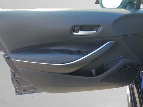 Used 2021 Toyota Corolla SE FWD image 16