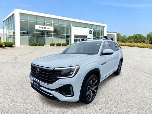 Certified 2024 Volkswagen Atlas SEL Premium R-Line AWD/4WD image 1