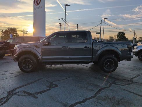 Used 2018 Ford F150 Raptor w/ Equipment Group 802A Luxury AWD/4WD image 2
