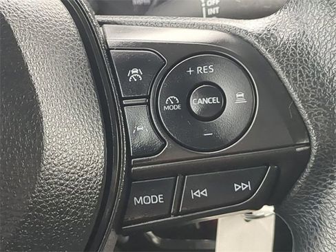 Certified 2023 Toyota Corolla LE image 23