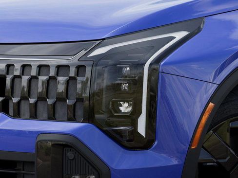 New 2026 Kia Sportage X-Line w/ X-Line Technology Package image 13