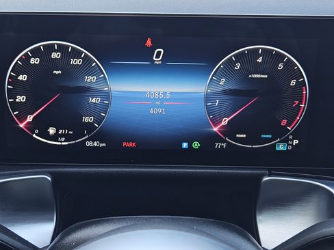 Certified 2025 Mercedes-Benz GLB 250 4MATIC image 16