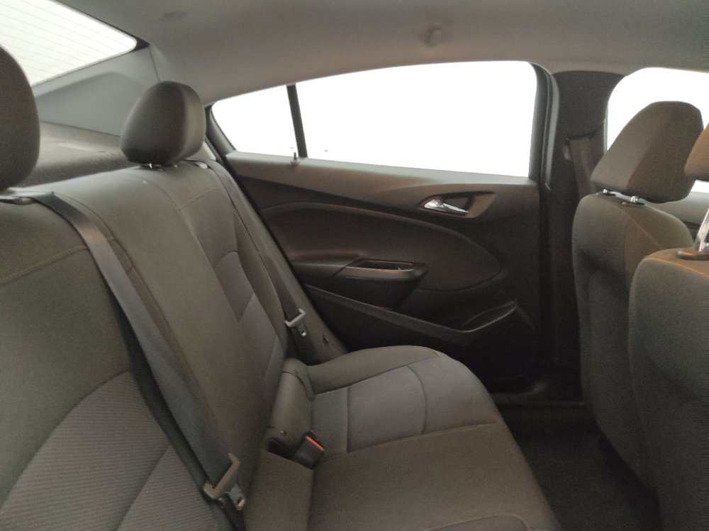 Used 2019 Chevrolet Cruze LS w/ LS Convenience Package FWD image 19