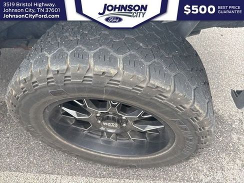 Used 2016 Ford F150 Lariat w/ Equipment Group 501A Mid AWD/4WD image 12