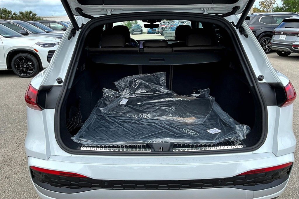 New 2026 Audi Q5 Premium Plus AWD/4WD image 15