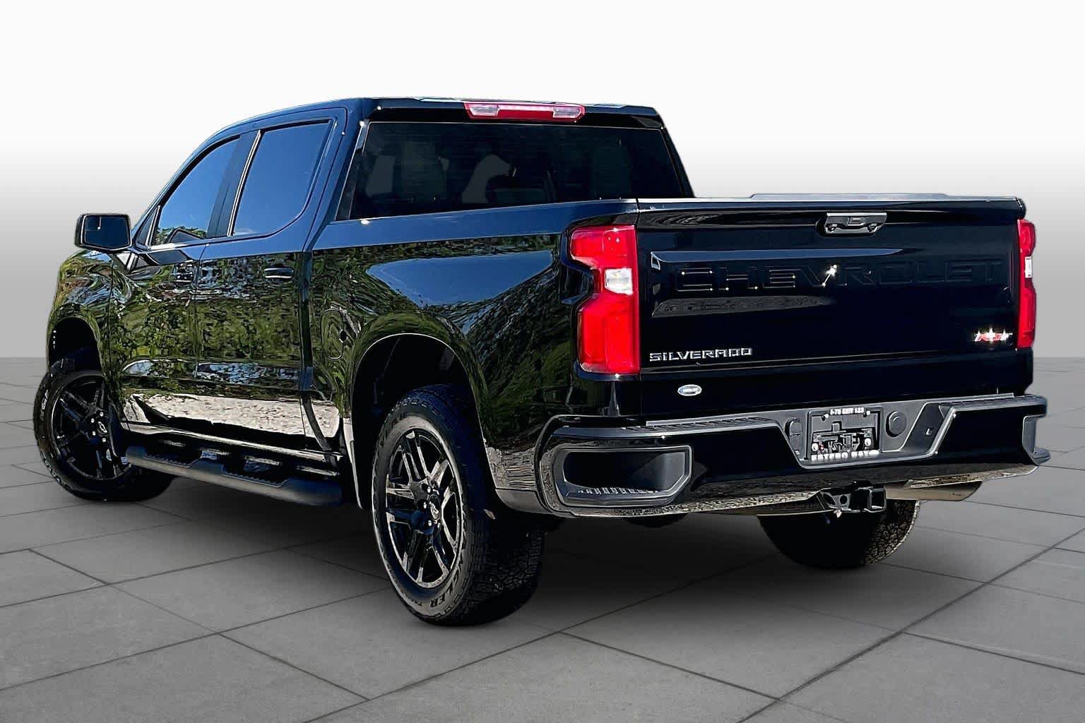 Used 2026 Chevrolet Silverado 1500 RST w/ RST Select Package RWD image 12