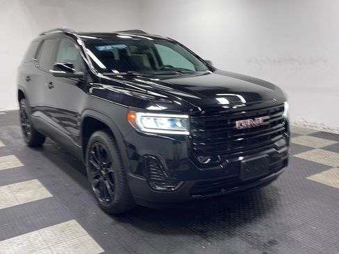Used 2023 GMC Acadia SLE w/ Driver Convenience Package FWD image 23