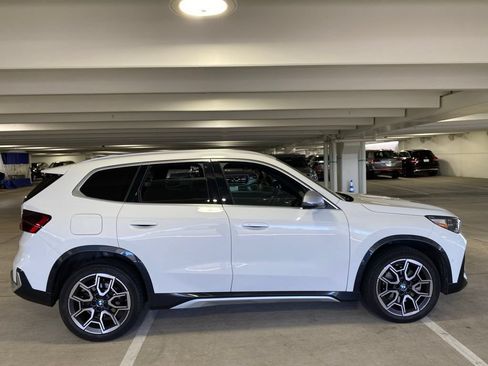 Used 2024 BMW X1 xDrive28i w/ Convenience Package AWD/4WD image 5