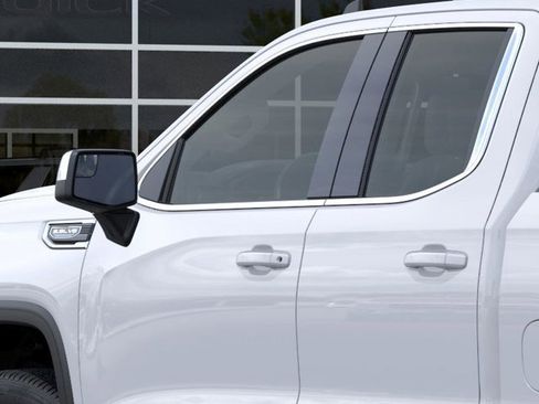 New 2026 GMC Sierra 1500 SLE image 12