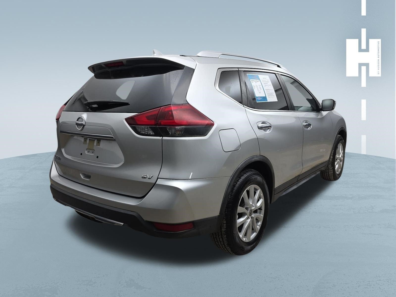 Used 2018 Nissan Rogue SV FWD image 4