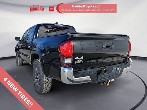 Certified 2023 Toyota Tacoma SR5 image 3