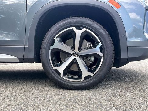 New 2026 Volkswagen Tiguan SE AWD/4WD image 7