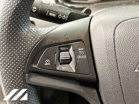 Used 2015 Chevrolet Trax LT image 12