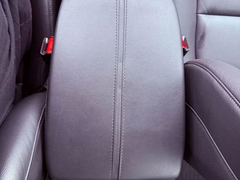 Used 2018 Acura TLX image 27