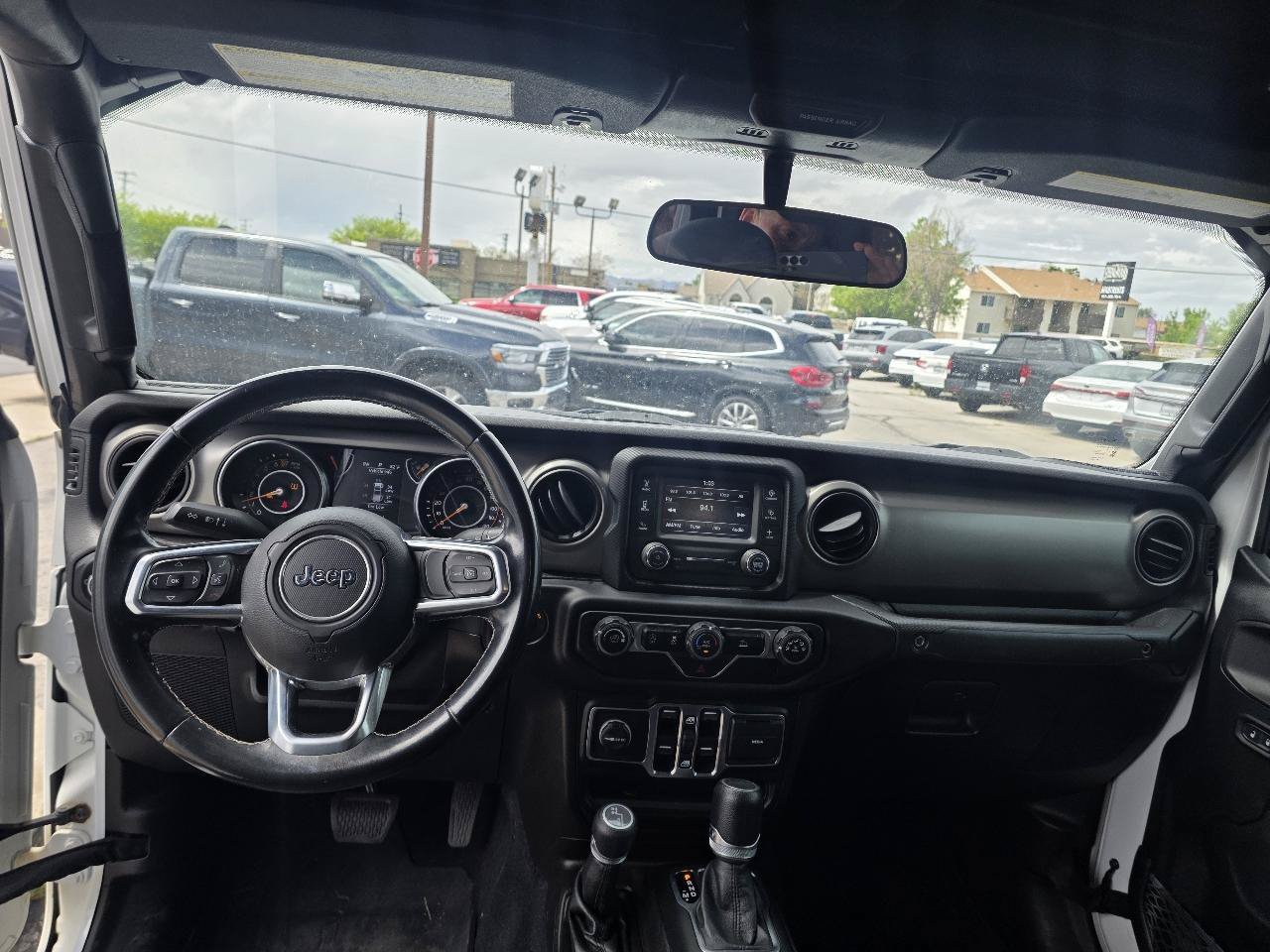 Used 2020 Jeep Gladiator Sport w/ Quick Order Package 24S AWD/4WD image 11