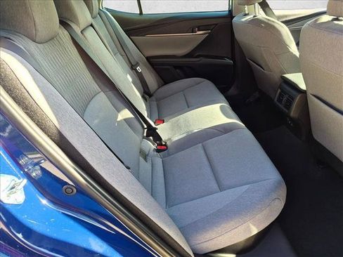 Used 2025 Toyota Camry LE w/ Convenience Package FWD image 18