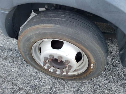 Used 2017 RAM 5500 Tradesman w/ Power & Remote Entry Group image 27