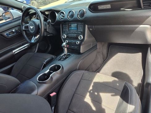 Used 2016 Ford Mustang V6 Coupe image 26