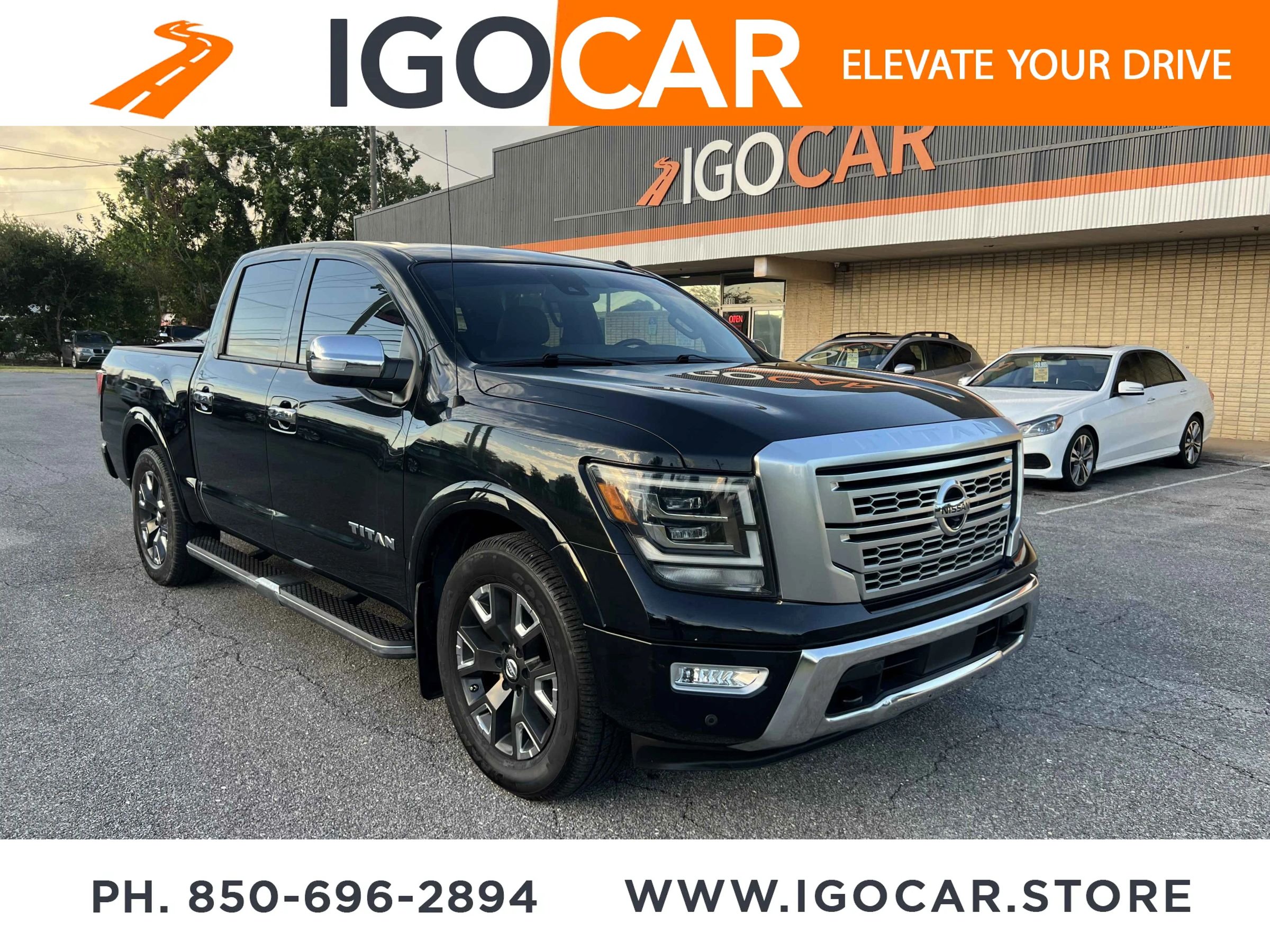 Used 2021 Nissan Titan Platinum Reserve w/ Moonroof Package RWD image 1