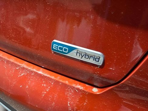 Used 2022 Kia Niro LXS FWD image 17