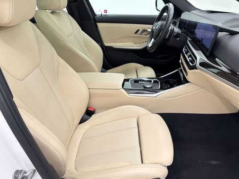 Used 2024 BMW 330i Sedan w/ Premium Package RWD image 28