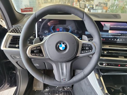 Used 2026 BMW X5 xDrive40i AWD/4WD image 21