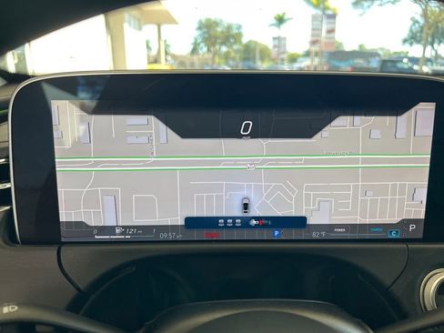 Used 2025 Mercedes-Benz E 350 4MATIC Sedan w/ Winter Package image 59