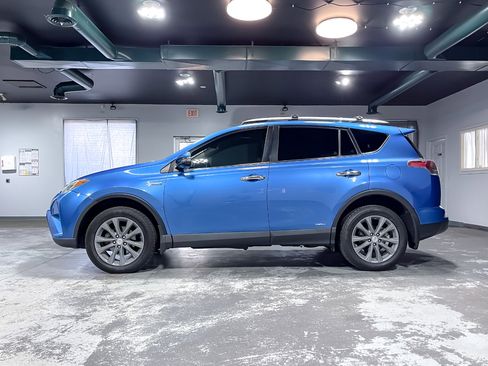 Used 2016 Toyota RAV4 Limited image 5