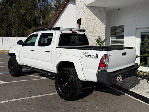 Used 2015 Toyota Tacoma 4x4 Double Cab w/ TRD Off-Road Package image 15