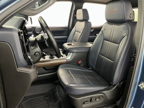 Certified 2024 Chevrolet Silverado 1500 High Country w/ High Country Premium Package image 31