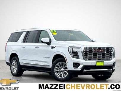 Used 2025 GMC Yukon XL Denali