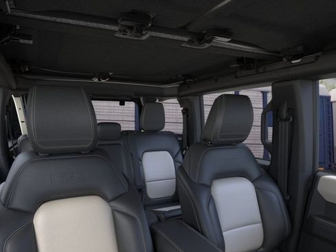 New 2026 Ford Bronco Outer Banks AWD/4WD image 12