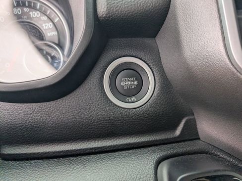 Used 2021 RAM 1500 Big Horn image 18