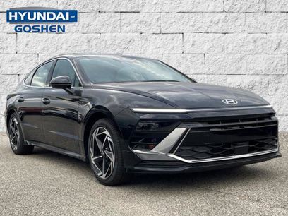 New 2024 Hyundai Sonata SEL w/ Convenience Package