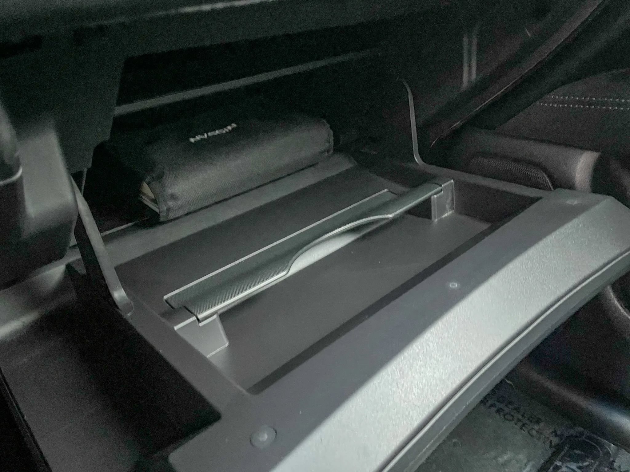 Used 2014 Nissan Pathfinder S FWD image 25