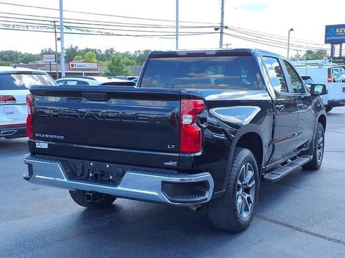 Used 2023 Chevrolet Silverado 1500 LT w/ Protection Package RWD image 4