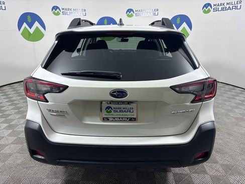 Certified 2025 Subaru Outback Premium AWD/4WD image 10